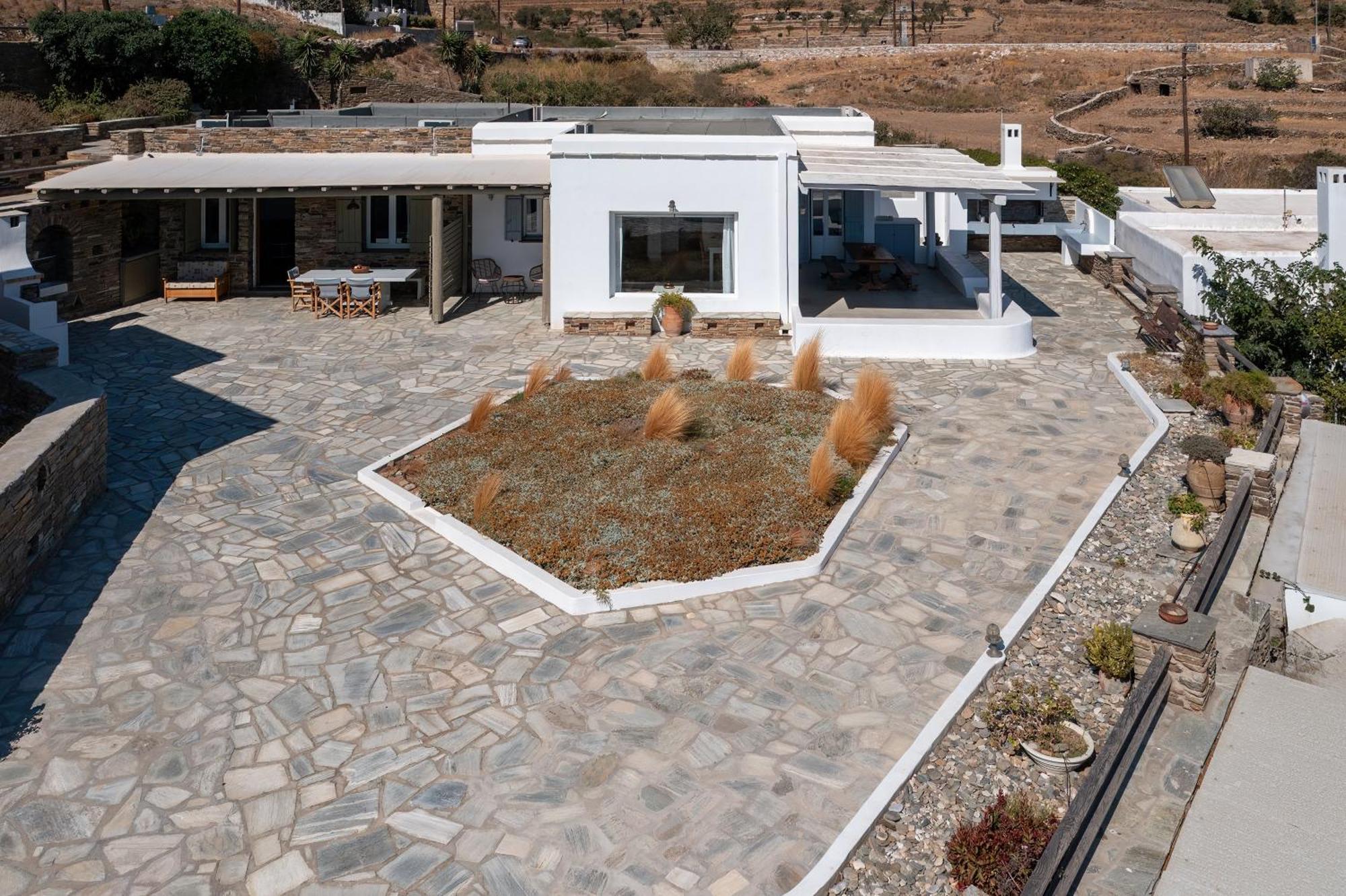 アギオス・ソスティス Andrea'S Tinos Houseヴィラ エクステリア 写真